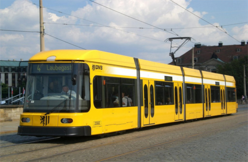 dresden-strassenbahnlinie-4-nach-laubegast-532184